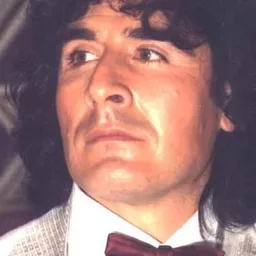 Joaquín Gómez 飾演 