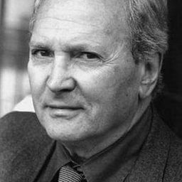 Osvaldo Ruggieri 飾演 Beppe Masiero