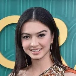 拉琳·莎 - 錯愛天堂 2演員 飾演Meirose