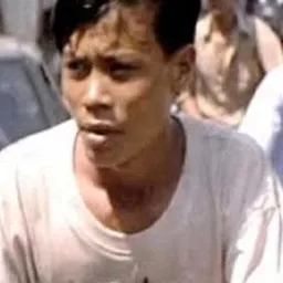 Le Van Loc 飾演 Cyclo