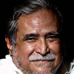 史朗曼·拉哈久 飾演 Patih