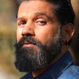 索漢姆·沙阿 飾演 Kesarilal Singh