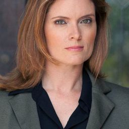 Tamara Jones - 恐怖角演員 飾演Ice Cream Cashier