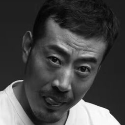 閆鵬 飾演 李队