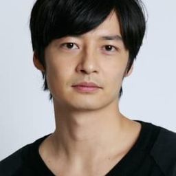 Koutarou Tanaka 飾演 Irie Kyosuke