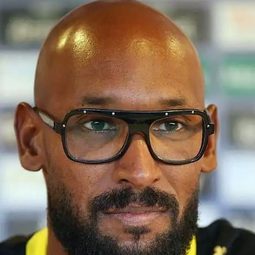 尼古拉·安歷卡 - L'entrée des Trappistes演員 飾演Self