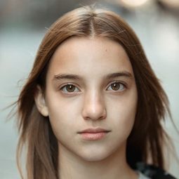 Berta Sánchez 飾演 La nina