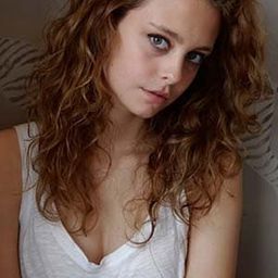 Muriel Wimmer - 一路有媽演員 飾演Linn