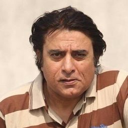 拉金德拉·塞西 飾演 Sudhir Adlakha