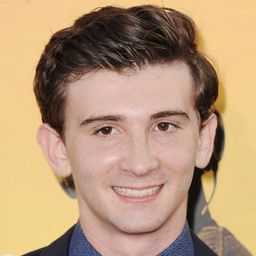 Alex Shaffer 飾演 Nick Gleason