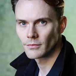 Ed White 飾演 Jeremy