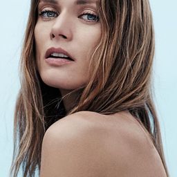 Małgorzata Bela 飾演 Maria