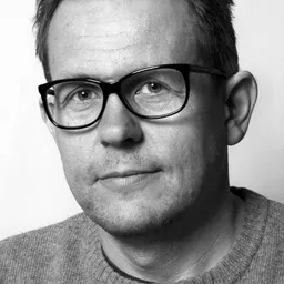 Lars Gudmestad - 騎士谷：米拉的魔法聖誕節編劇