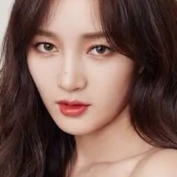 孟佳 - 去吧﹗女神兵團演員 飾演Chinese Singer