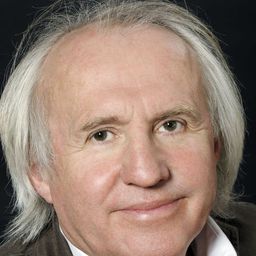 Olivier Saladin 飾演 The second postcard reader