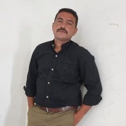 Aakash Maheriya 飾演 