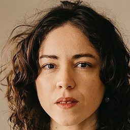 Fátima Macedo 飾演 Danielle