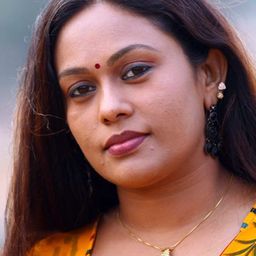 Seema G Nair 飾演 Leela