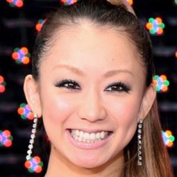 倖田來未 飾演 Self