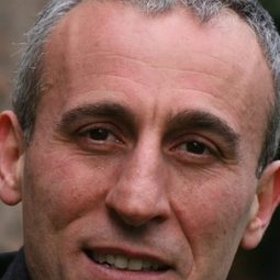 葛塔諾·阿若尼卡 - Con il fiato sospeso演員 飾演