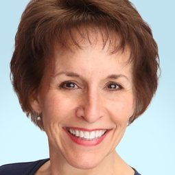 Penelope Alex - 邪靈劇場演員 飾演Tess