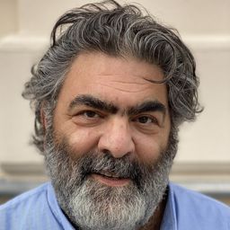 Jonathan Failla - 角色扮演演員 飾演Driver Berlin Airport