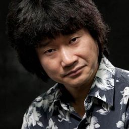 李東勇 - 上流寄生族演員 飾演Drunk 2