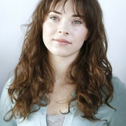 Maria Pawłowska 飾演 pacjentka Wisłockiej