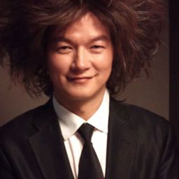 Zhang Dabao 飾演 Peter