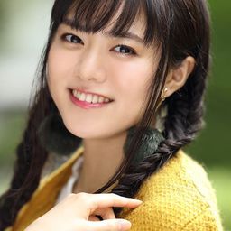 堀內まり菜 飾演 Ami "Amimin" Akise (voice)