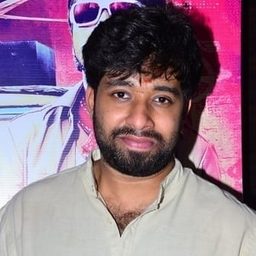 阿迪克拉維昌德蘭 飾演 Vijay (cameo)