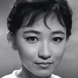 蘆川いづみ 飾演 