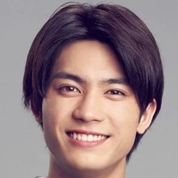 板垣瑞生 飾演 Keitaro Hasegawa