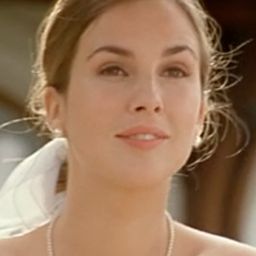 Sandra Majani 飾演 The dream girl