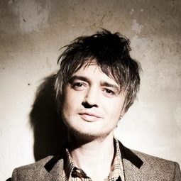 Pete Doherty 飾演 Self