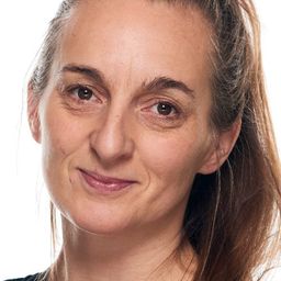 Marte Magnusdotter Solem 飾演 Maria's Friend