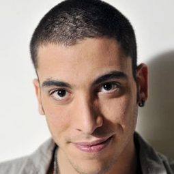 Can Bonomo 飾演 ULM fan from Morocco