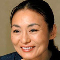 深浦加奈子 - 新宿少年探偵団演員 飾演Tomoko Kanzaki