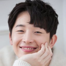李濟延 飾演 Suspended Special Forces Soldier