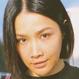 Scha Alyahya 飾演 Shasha