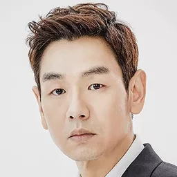 金泰宇 飾演 Jeong Hyeon-baek