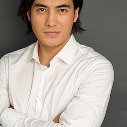 Sanjar Madi 飾演 Zhambas