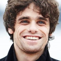 亞瑟杜邦 飾演 Jérémy