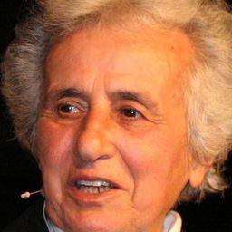 Anita Lasker-Wallfisch 飾演 Self