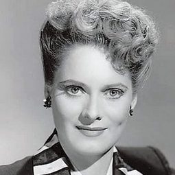 Stephanie Bachelor 飾演 Sudan Ainger