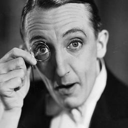 Claud Allister 飾演 Sir Giles (segment "The Reluctant Dragon") (voice)