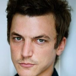 Olivier Chantreau 飾演 Vincent