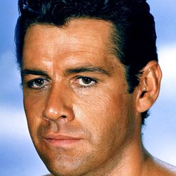 Gordon Scott 飾演 Remus