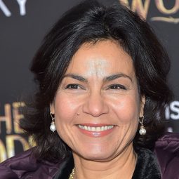 瑞雪·蒂寇汀 飾演 Armiti Khalq