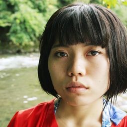 近藤笑菜 飾演 Kataoka